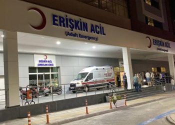 Aydın’da şüphelilerle çıkan arbedede 1 polis bıçaklandı