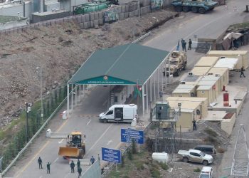Azerbaycan: Ermenistan silahlı kuvvetleri işçisi Karabağ’dan Ermenistan’a geçecek