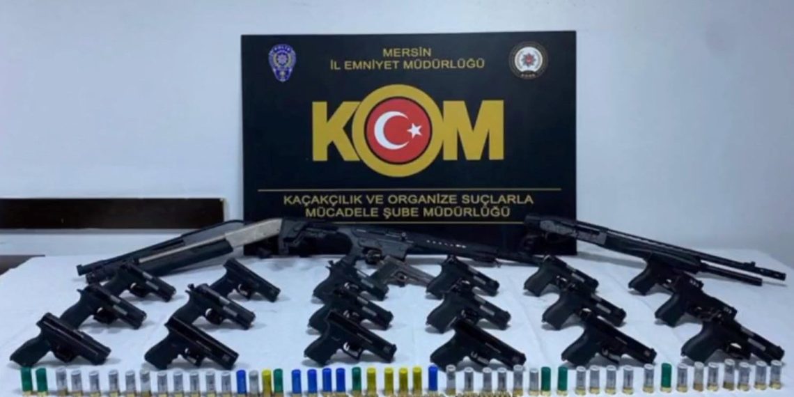 Bakan Yerlikaya: 12 vilayette 217 ruhsatsız silah ele geçirildi