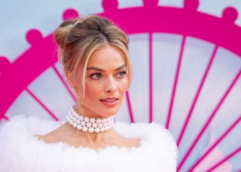 Barbie sinemasının başarısı terfi getirdi