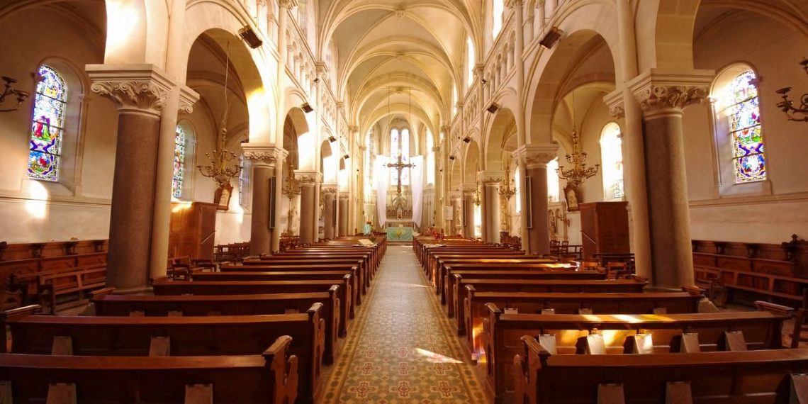 Belçika’da kilisede bu defa kenevir skandalı