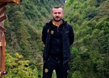 Benekli Ayhan (Ayhan Koç) kimdir?