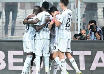 Beşiktaş’ın Adana Demirspor maçı kamp takımı açıklandı