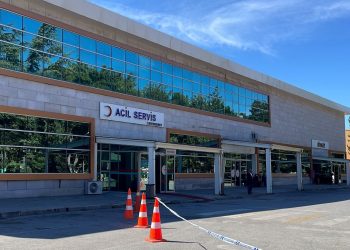 Bolu’da huzurevinde zehirlenme kuşkusu: 23 kişi hastaneye kaldırıldı