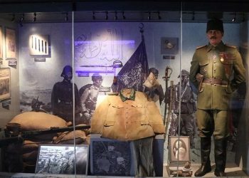 Çanakkale Savaşları Taşınabilir Müzesi Niğde’de ziyarete açıldı