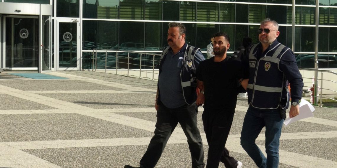 Cezaevinden kaçtı, yorgan altında gizlenirken bulundu