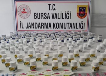 Cinsel gücü artırıcı düzmece ilaç operasyonu: 2 gözaltı