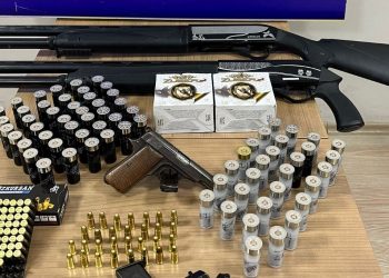 Çorum’da 2 markete silahlı akın