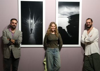 Coşar Kulaksız’ın “Arada” standı Tophane-i Amire’de açıldı