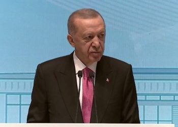 Cumhurbaşkanı Erdoğan: Prangaların sökülüp atılma vakti geldi