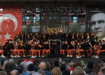 Doğuş Çocuk Senfoni Orkestrası’ndan Cumhuriyetin 100. yılını özel konser