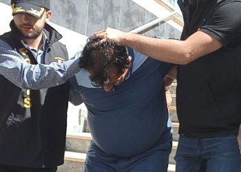 Esenyurt’ta karısını öldüren zanlı adliyeye sevk edildi