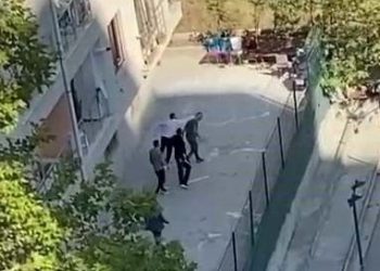 Esenyurt’ta “site yönetimi” arbedesi