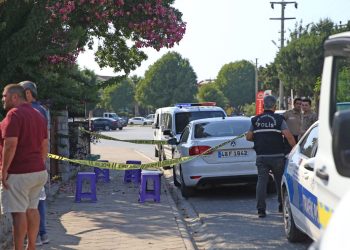 Fethiye’de emlakçıda alacak verecek hengamesi