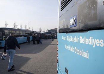 Fiyatsız toplu taşıma tartışması | Mansur Yavaş: Ya kanuna uyun ya da otobüsleri bize satın gidin