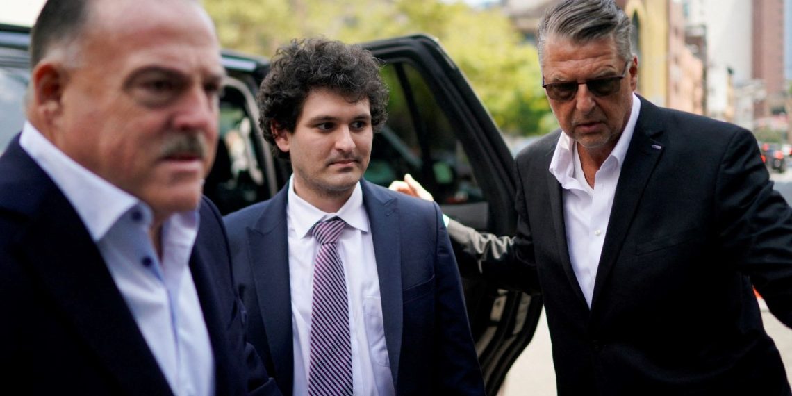 FTX’in eski CEO’su Bankman-Fried hakkındaki “dolandırıcılık” davası başladı