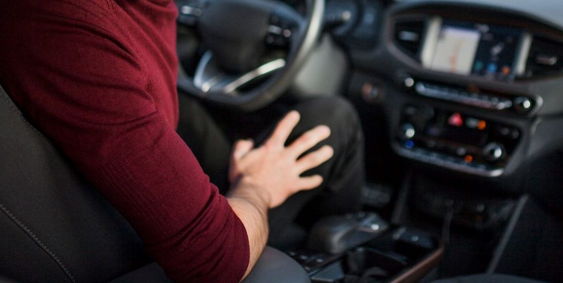 Geri giderken annesine çarpıp vefatına neden oldu