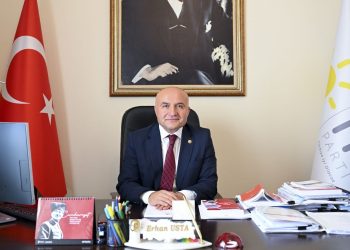 GÜZEL Parti’li Erhan Usta, partisinin yeni anayasa çalışmalarına takviye koşulunu açıkladı