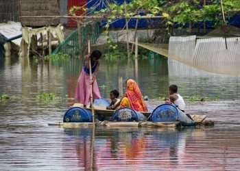 Hindistan’da sel felaketi: 14 meyyit, 120 kayıp