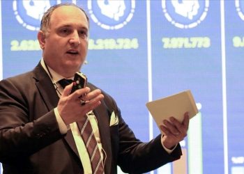 İBB yöneticisinin “terör örgütüne yardım” davasında karar