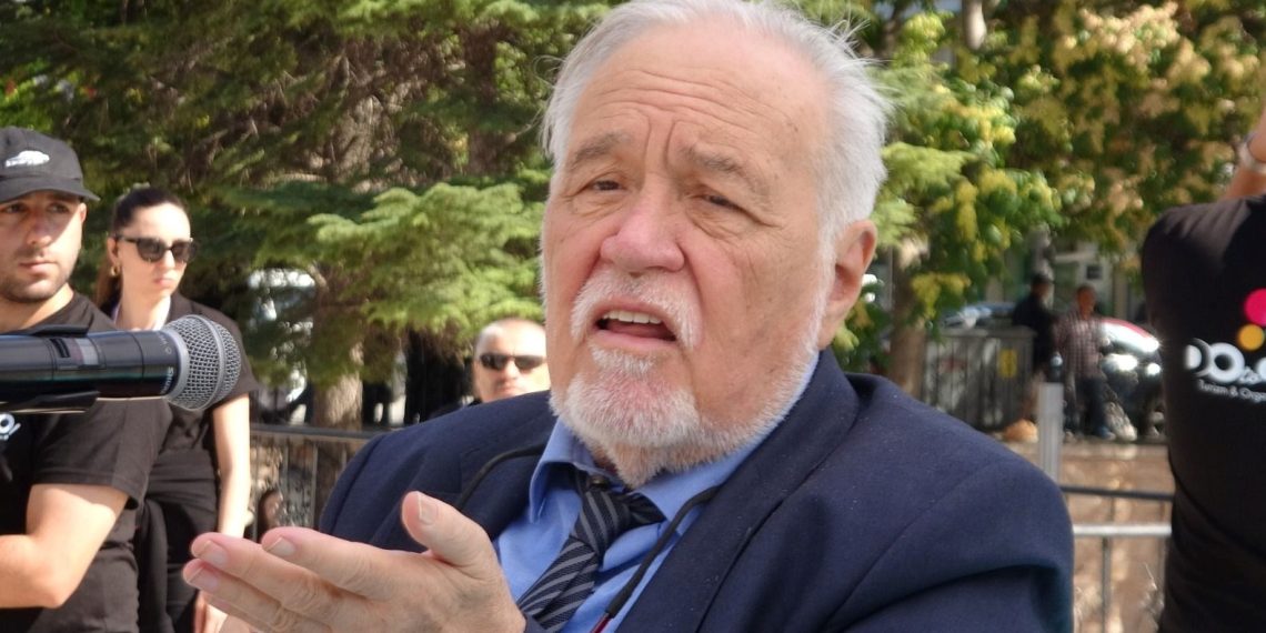 İlber Ortaylı’dan bozuk mikrofon yansısı: Sinirlenirim demiştim