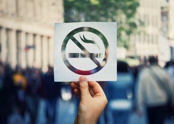 İngiltere’de gençlere sigara satışının yasaklanması planlanıyor