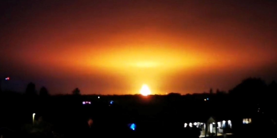 İngiltere’nin Oxford kenti yakınlarında şiddetli patlama