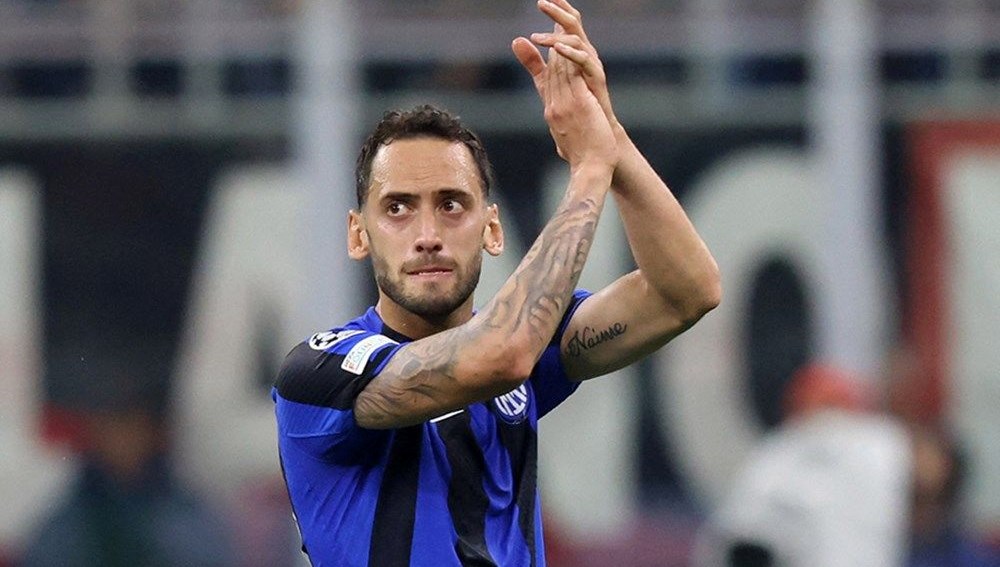 Inter’de Hakan Çalhanoğlu sakatlığı nedeniyle Şampiyonlar Ligi’nde yok