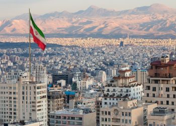 İran asıllı ABD vatandaşı Tahran’da tutulduğu cezaevinde öldü