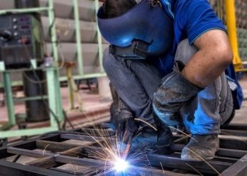 İran’da çalışanların yüzde 70’i ikinci işte çalışıyor