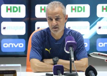 İsmail Kartal Alanyaspor maçında neden isyan ettiğini açıkladı