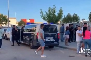 İspanya’da bir ortaokul öğrencisi, öğretmenlere ve öğrencilere bıçakla saldırdı