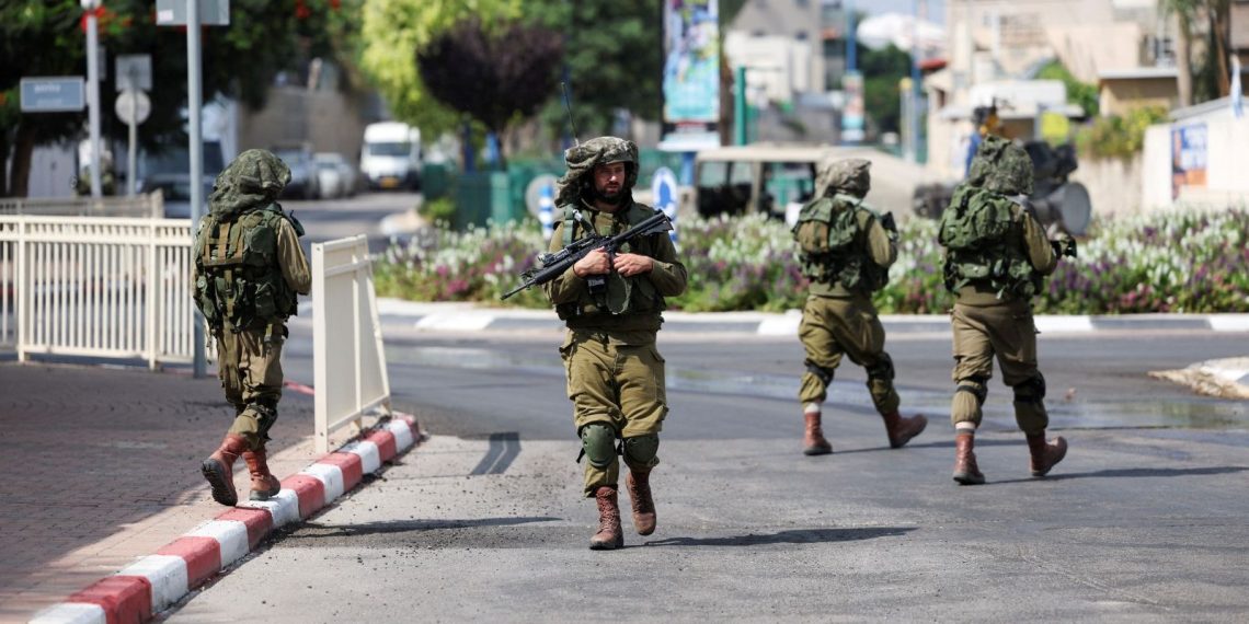 İsrail Hamas’ın bastığı hudut kentini boşaltıyor