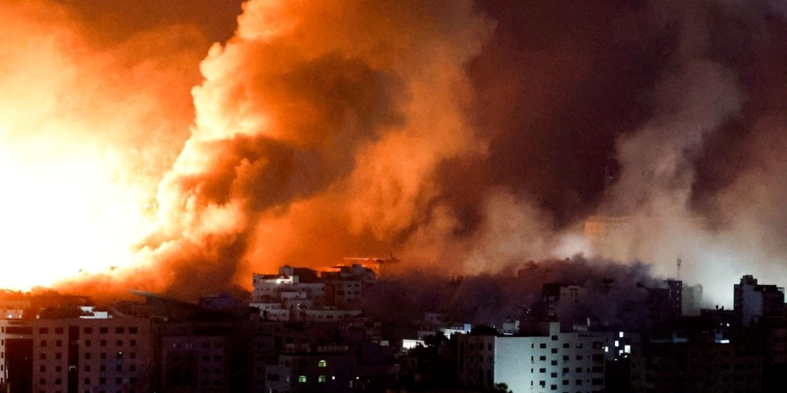 İsrail’in Gazze Şeridi’nde amaç aldığı meskende birebir aileden 14 kişi ömrünü yitirdi