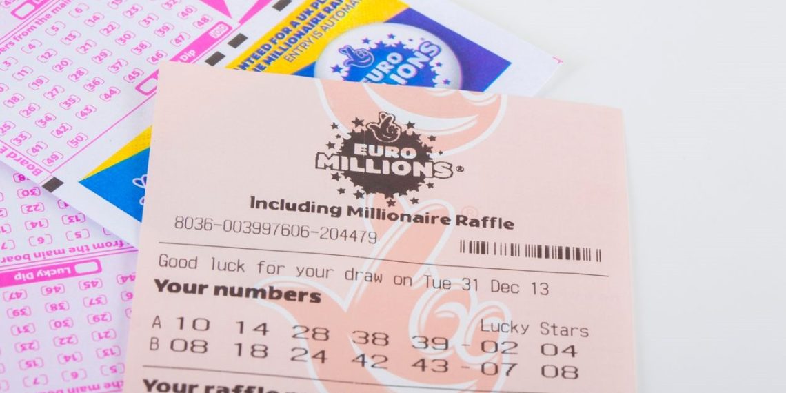 İşten atılan bayan piyangodan 110 milyon euro kazandı
