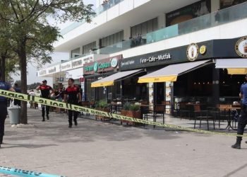 İzmir Adliyesi önündeki çatışmada 17 tutuklama