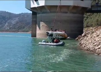 İzmir’de düşen helikopterin kurtarılma anı paylaşıldı