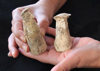 İzmir’deki hafriyatlarda milattan evvel 5 bin 700 yılına ait figürinler bulundu