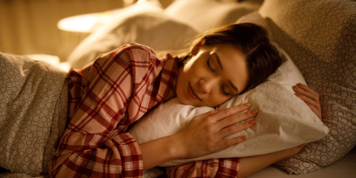 Japonya’da yetişkinlere “6 saatten az uyumayın” tavsiyesi