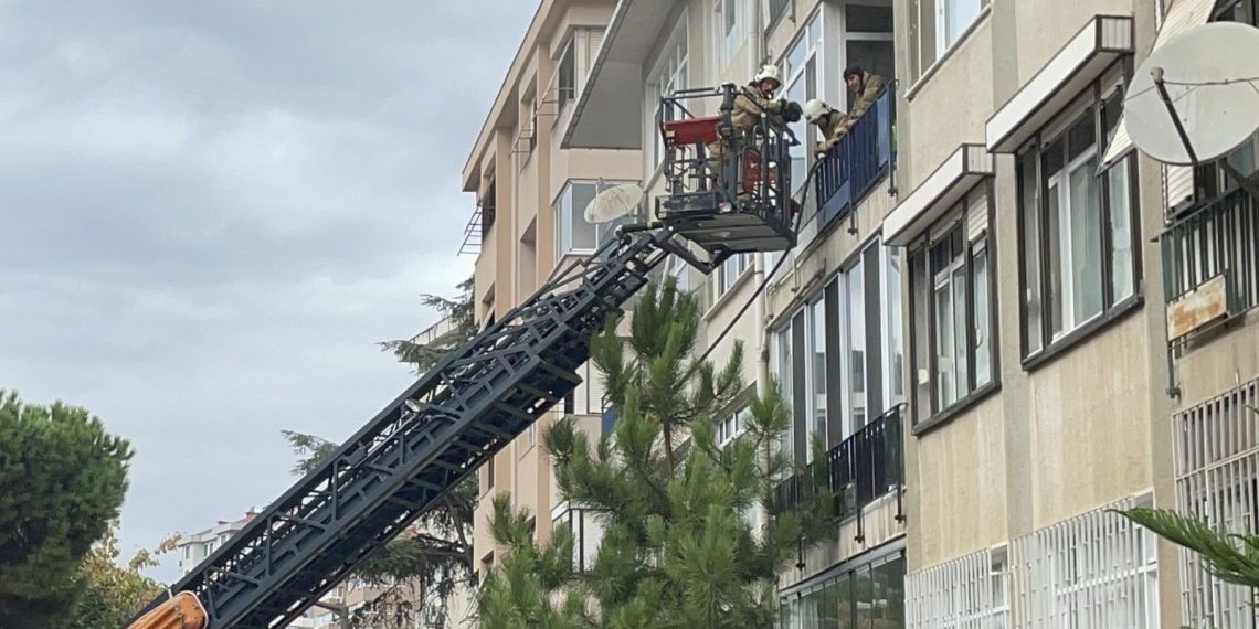 Kadıköy’de yangın paniği