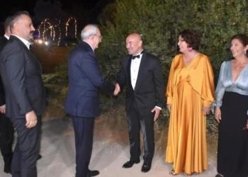 Kılıçdaroğlu, Soyer ailesinin düğününe katıldı