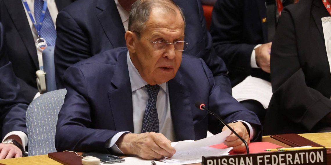 Lavrov’dan Batı’ya “küresel istikrarsızlığa neden olma” suçlaması