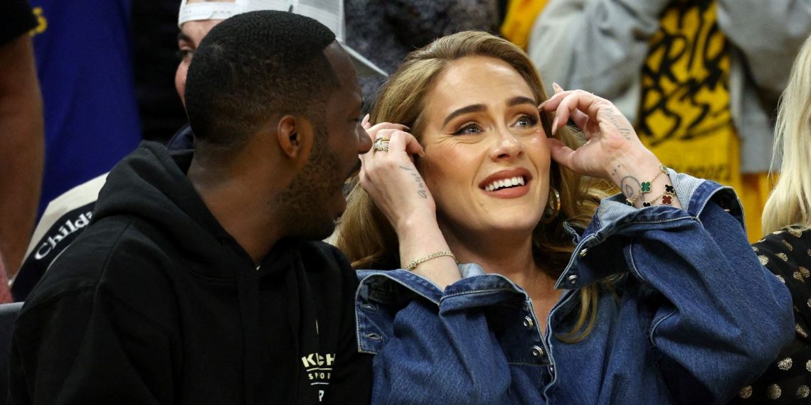 Müzikçi Adele evlendi mi?