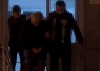 Okul basıp öğretmenleri döven veli ve arkadaşı tutuklandı