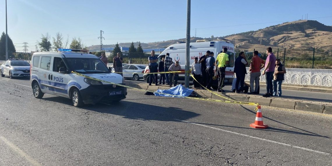 Okula giderken motosiklet kazasında öldüler