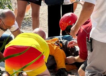 Ölüdeniz’de paraşüt kazası: ABD’li paraşütçü ömrünü yitirdi