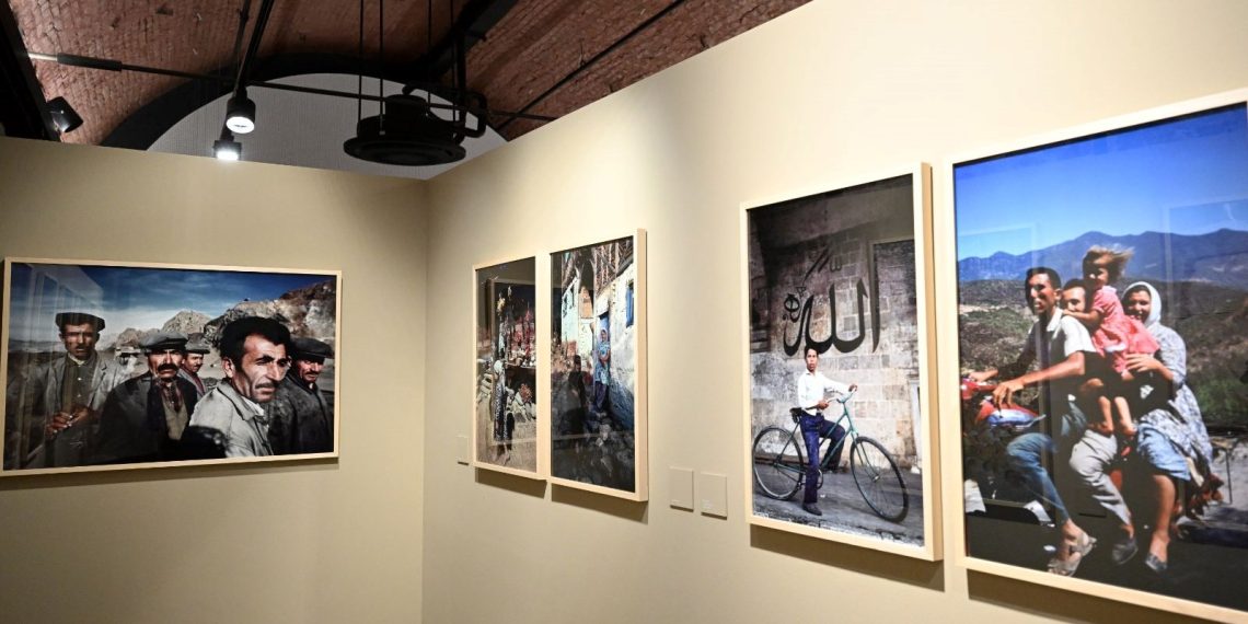 Orta Güler arşivinden “Renkli Anadolu” standı açıldı