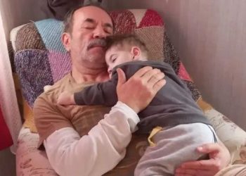 Oyuncu Engin Yüksel kimdir? 28 aylık oğlu Çınar Aziz hayatını kaybetti