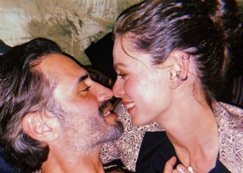 Özge Özpirinçci ile Burak Yamantürk’ten İtalya pozu