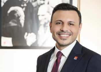 Özgür Çelik kimdir? CHP İstanbul Vilayet Lideri adayı Özgür Çelik kaç yaşında, hangi vazifelerde bulundu?